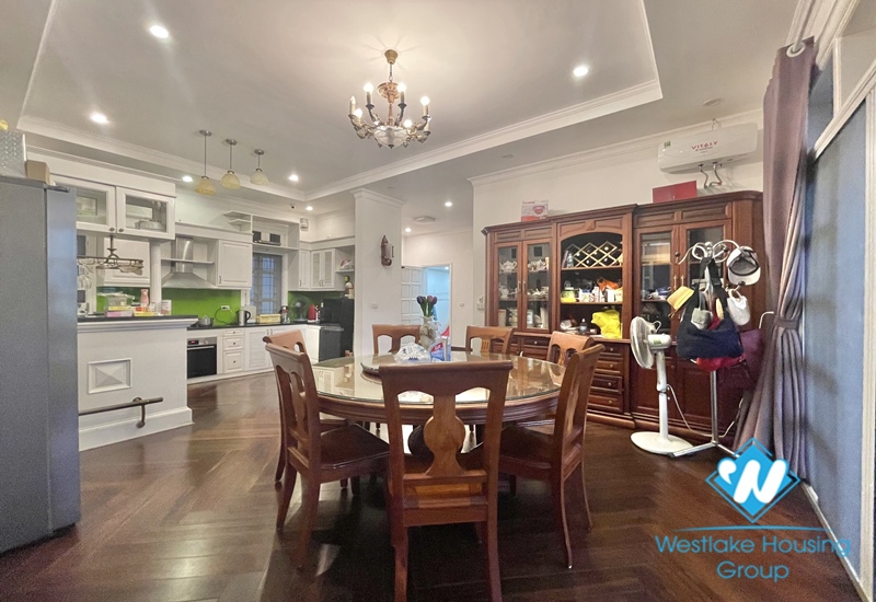 Large house for rent in D block, Tay Ho, Hanoi